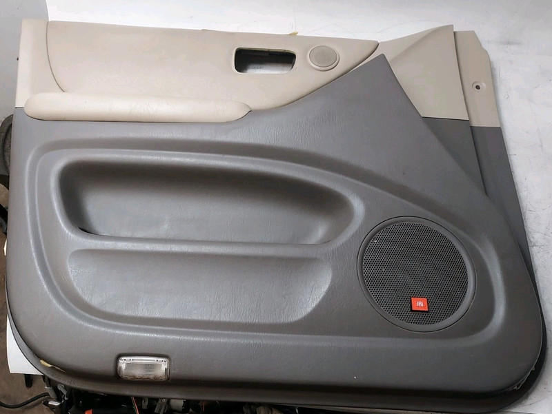 TOYOTA HIGHLANDER LF Door Trim Panel2006