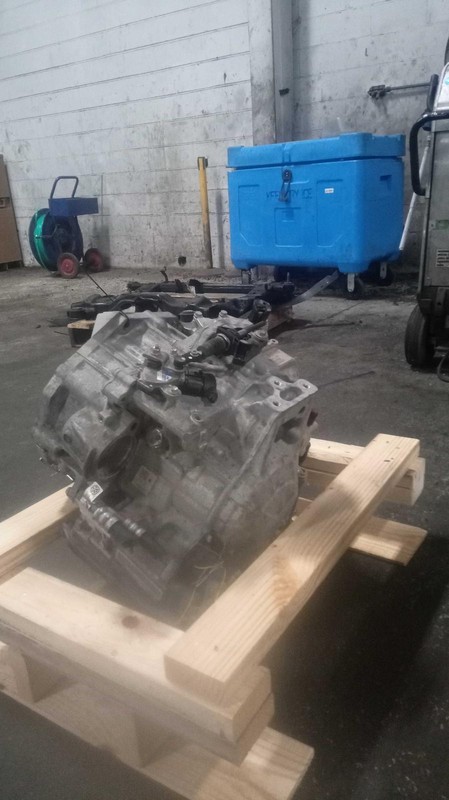 2019 Volkswagen Tiguan Automatic Transmission Assembly OEM 81K Miles FWD