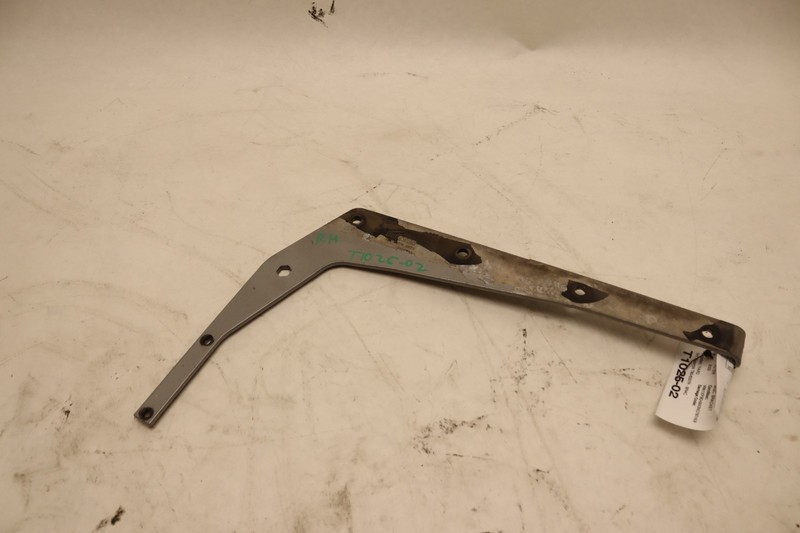 2018-2023 PETERBILT 579 RIGHT PASSENGER FENDER BRACE MOUNT SUPPORT T85-6337R OEM