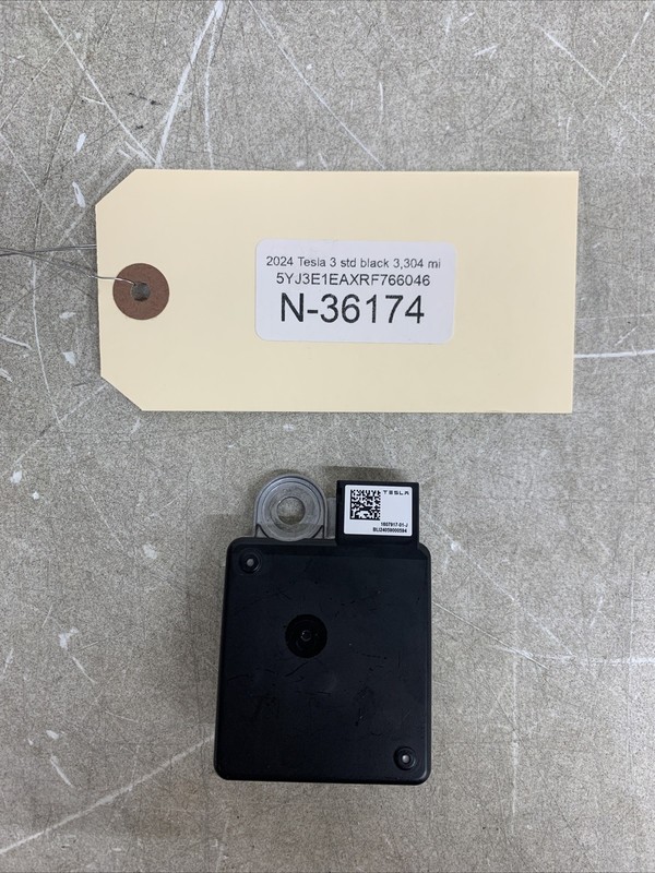 ⚡️24-25 Tesla Model 3 Plaid Interior Radar Assembly 1607917-01-J 36174 B3