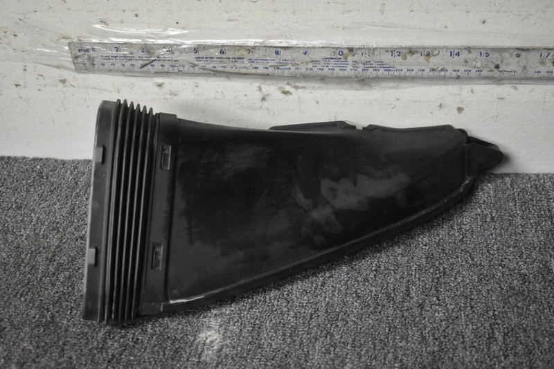 2012-2018 AUDI A6 QUATTRO PREMIUM PLUS AIR INTAKE DUCT FACTORY OEM