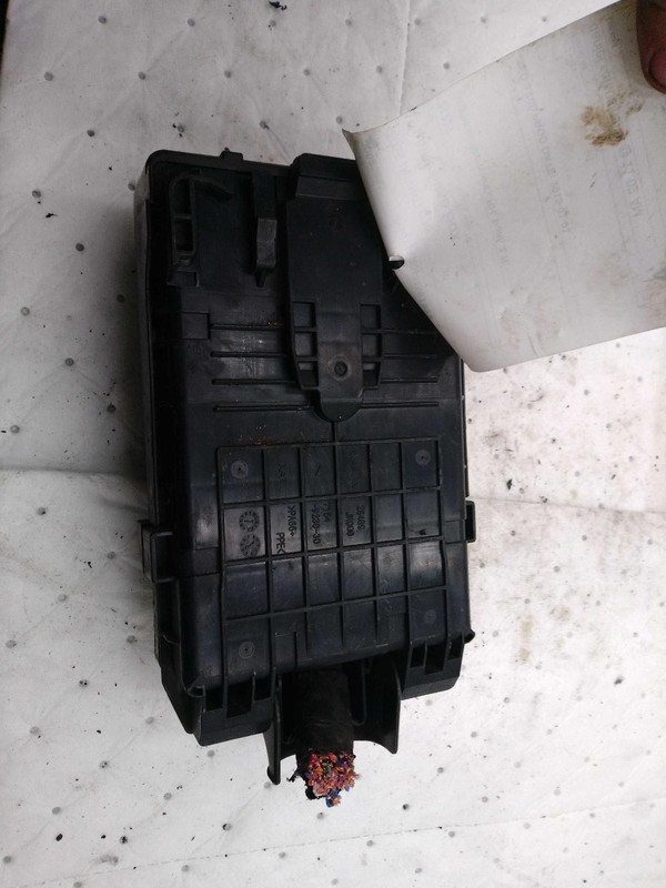 2015 INFINITI Q70 Fuse Box OEM 243721CA1A 243821MA1A 121k Miles White