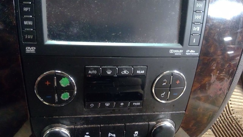 Temperature Control Dash Mounted Opt CJ2 Fits 12-14 SUBURBAN 1500 3423377