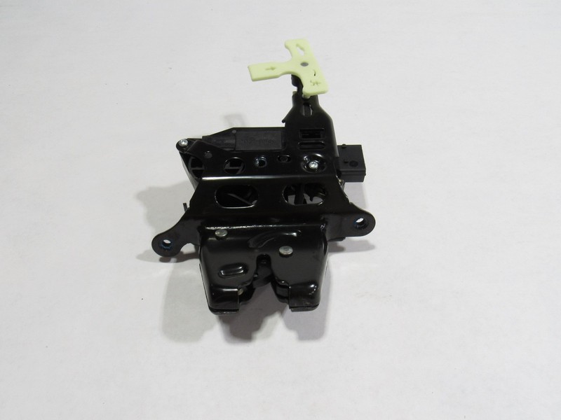 11-12 Fisker Karma 2012 Rear Trunk Lid Lock Latch Actuator ;@2
