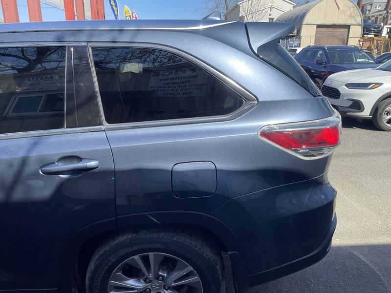 2014-19 TOYOTA HIGHLANDER LEFT QUARTER PANEL BLUE PC:8V5 3.5L AWD 112K XLE 65871