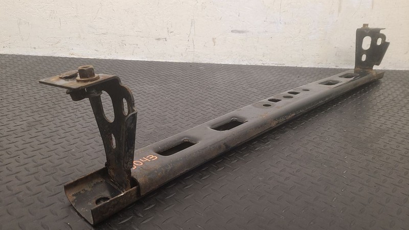 00-06 Chevrolet Suburban Rear Bumper Reinforcement OEM 15154375