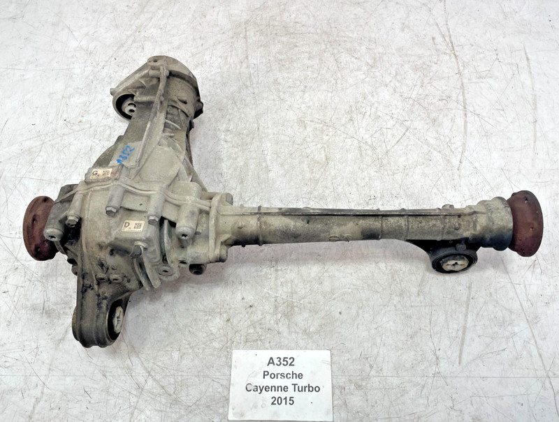 ✅ 15-18 OEM Porsche Cayenne Turbo 958 AWD 4.8 Front Differential Carrier 143k