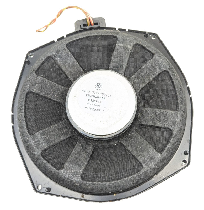 2009 2010 2011 BMW 328i 335i E90 FLOOR SUBWOOFER 65139144202 9144202