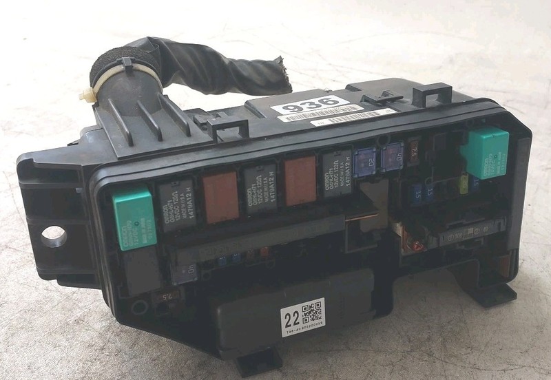 2008-2012 Honda Accord EX 2.4L Engine Fuse Box w/o Lid TA6-A0 905200059 OEM