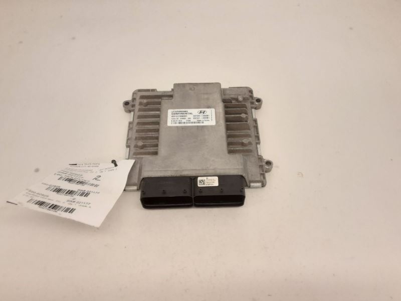 Engine ECM Electronic Control Module 2.0L VIN 3 Hybrid Fits 16-17 SONATA 2799106