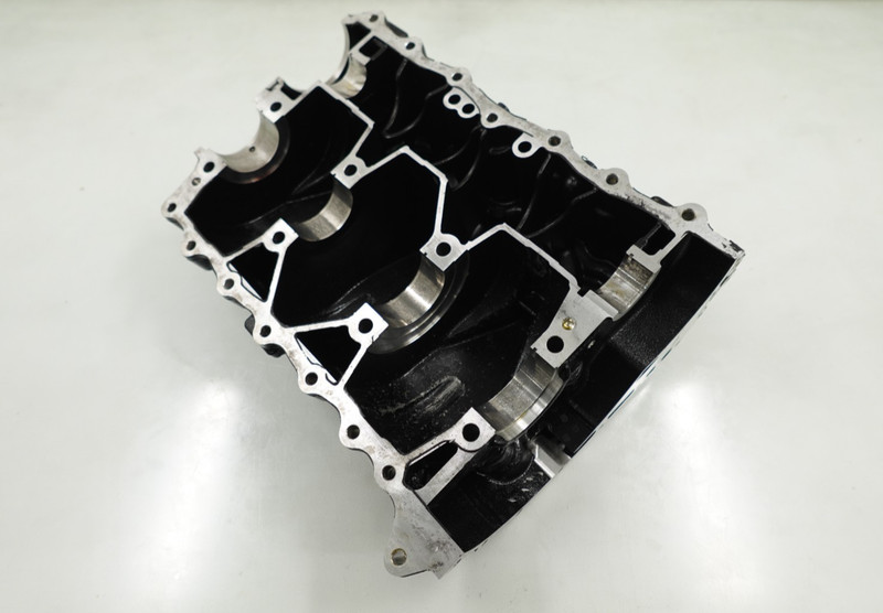 FRESHWATER 2020-2025 Sea-Doo GTR / GTX 230 OEM Lower Engine Block Case 420893514