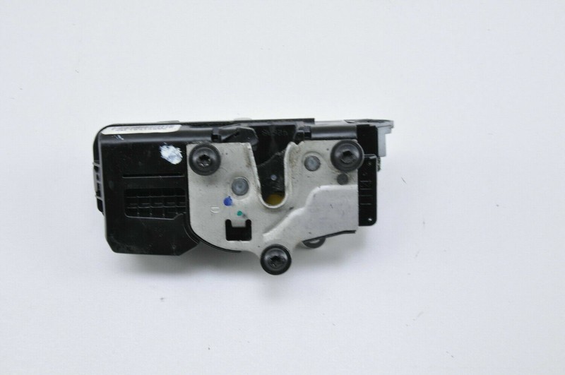 CHEVROLET EQUINOX Liftgate Tailgate Trunk Lock Latch Actuator OEM 2005 2006