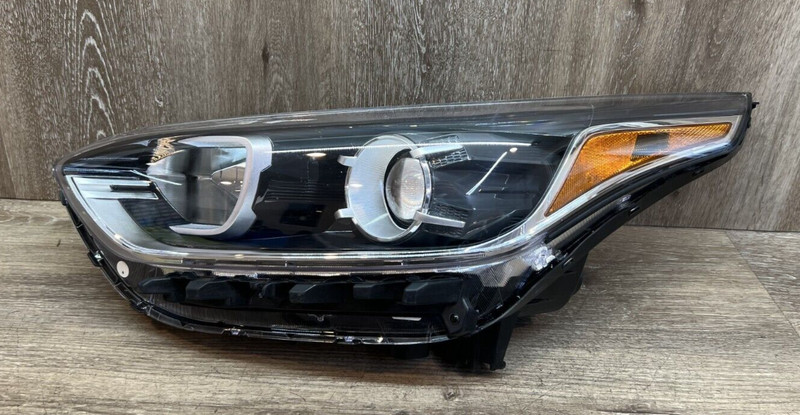 2022-23 KIA FORTE LH HEADLIGHT ASSY OEM PART# 92101-M7000