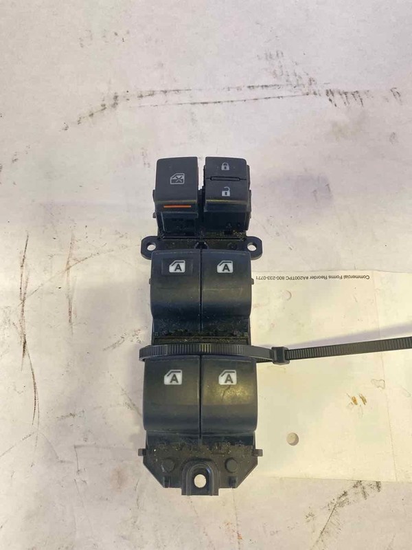 Door Switch Front TOYOTA CAMRY 18 19 20 21 22 23