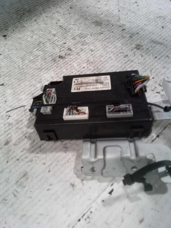 Used Body Control Module fits: 2019 Nissan Kicks Body Control BCM LH dash w/o re