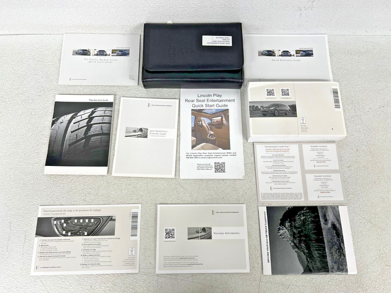 ⭐2018 LINCOLN NAVIGATOR COMPLETE OWNERS MANUAL BOOKS W/ FOLDER CASE OEM LOT2557