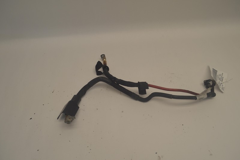 2010-2013 BMW X5 M 4.4L POSITIVE BATTERY CABLE TERMINAL FUSE HOLDER OEM