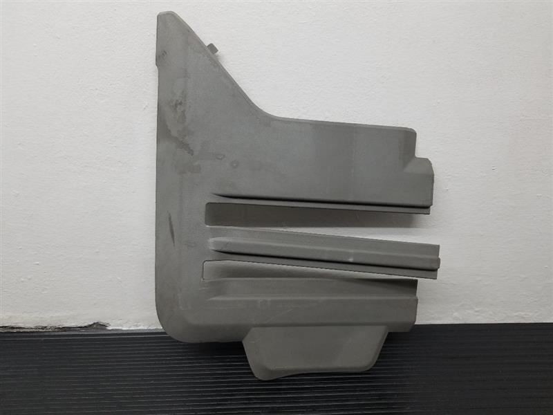 09-17 Chevrolet Traverse Front Right Inboard Seat Track Cover Gray OEM 25867442