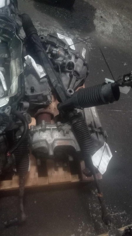 2016 Jeep Wrangler Transfer Case Assembly OEM Black 127K Miles 4WD