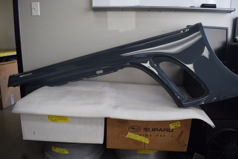 2012-2014 PORSCHE BOXSTER ROCKER MOLDING RIGHT SIDE FACTORY OEM