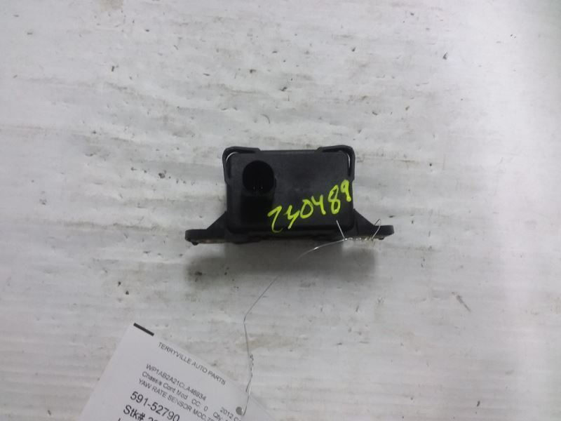 Stability Control Yaw Rate Sensor Module Fits 04-07 TOUAREG 7P0907652