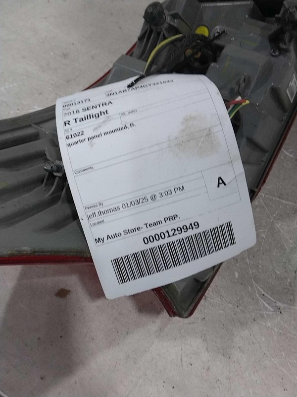 2016-2019 Nissan Sentra Right Tail Light Assembly White OEM Used 126277