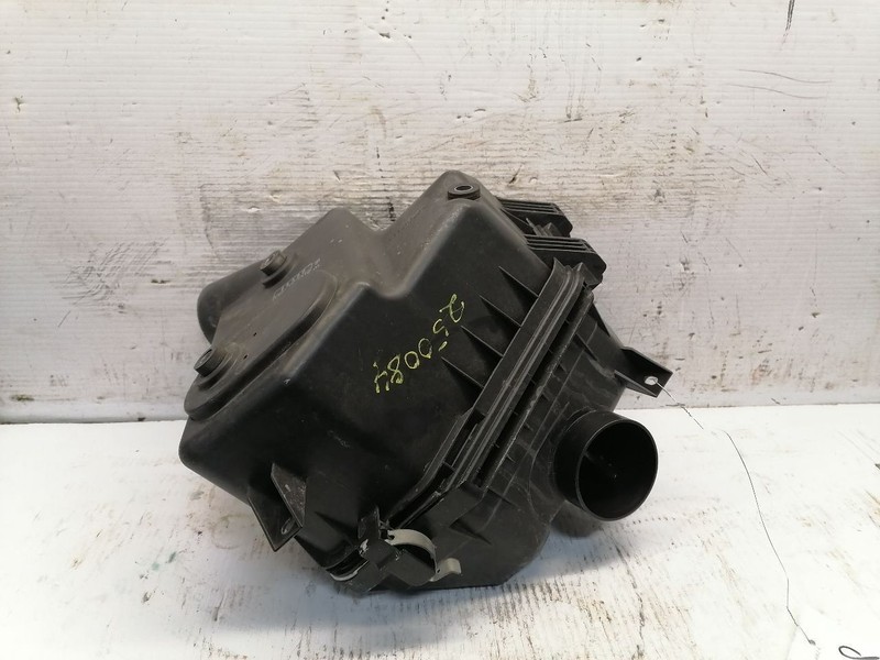 Air Cleaner 4 Cylinder 2ARFE Engine Fits 06-12 RAV4 1550082