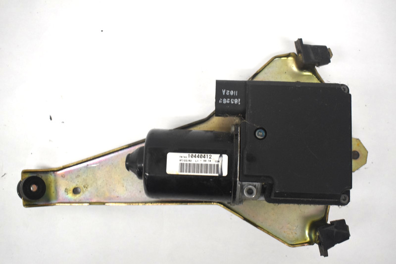 2000-02 Camaro Firebird Front Windshield Wiper Motor &Bracket Assembly 10440412