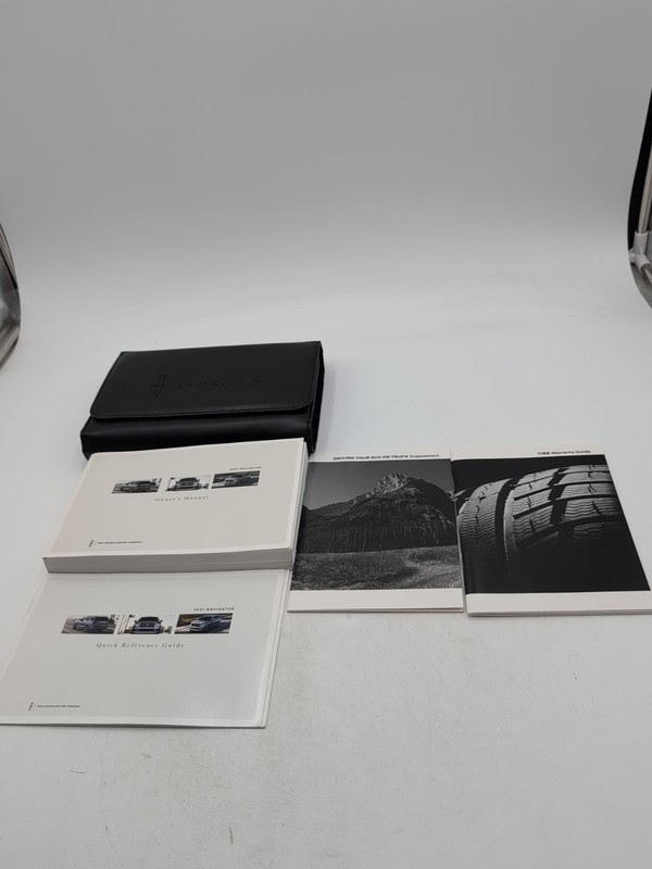 2021 Lincoln Navigator Genuine OEM Owner's Manual