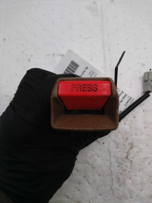 2006 Honda Pilot OEM Used Front Right Seat Belt Buckle 04813S9VA01ZB