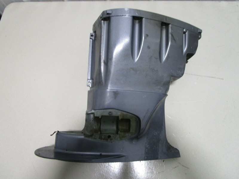 67F-45111-11-8D Yamaha Outboard 90 HP Exhaust Driveshaft Upper Casing Housing