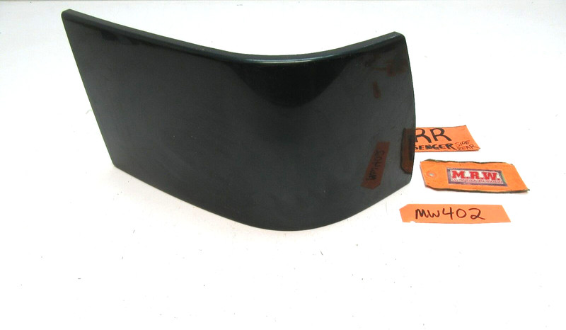 TAILLIGHT QUARTER PANEL TRIM REAR BUMPER COVER Passenger SIDE RR SAAB 9000 94-98