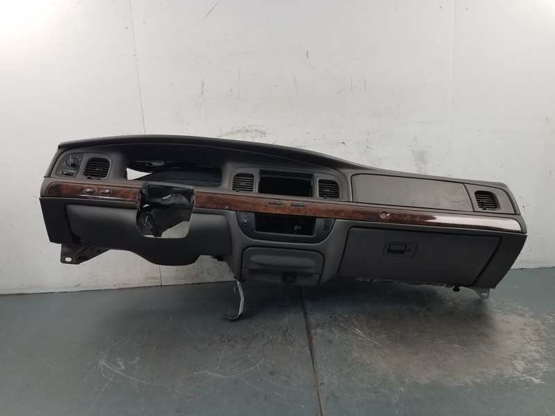 2007 Grand Marquis / Crown Vic Victoria Dash Panel #0628 M1
