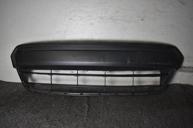 2017-2020 SUBARU BRZ FRONT LOWER GRILLE FACTORY OEM