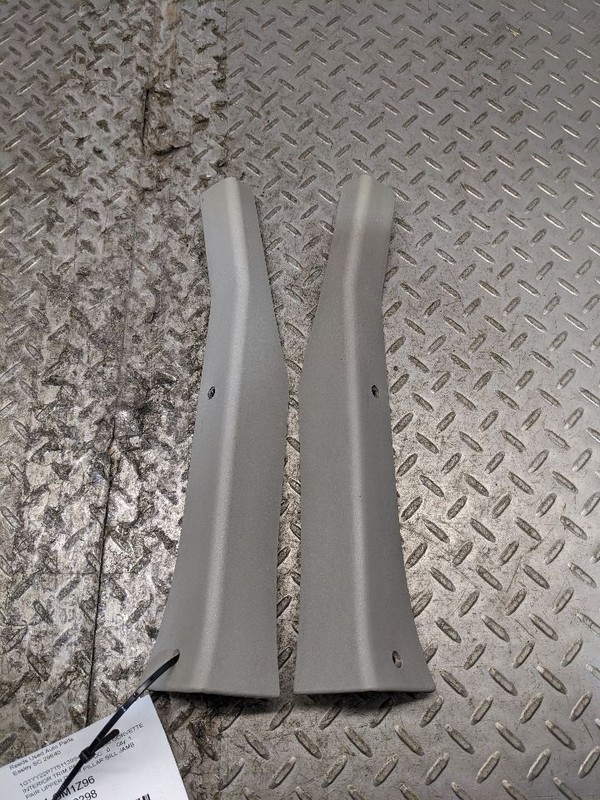 088-96 C4 Corvette Upper Door Pillar Sill Jamb Trim Door jamb trim Pair1184080