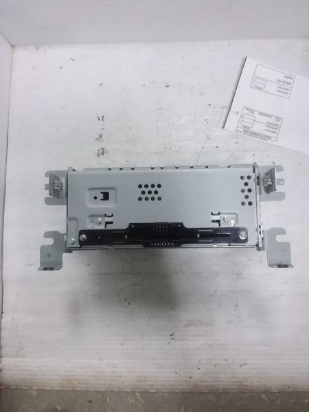 Radio Receiver AM FM CD MP3 Fits 19-20 NAUTILUS HA1T-19C107-GD