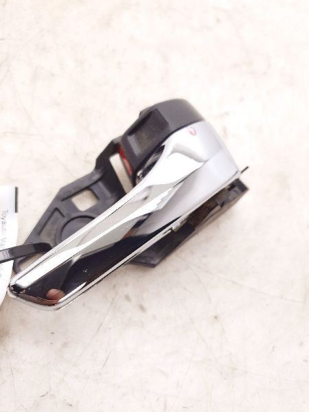 2012 TOYOTA CAMRY XLE HYB PASSENGER SIDE REAR INTERIOR DOOR HANDLE