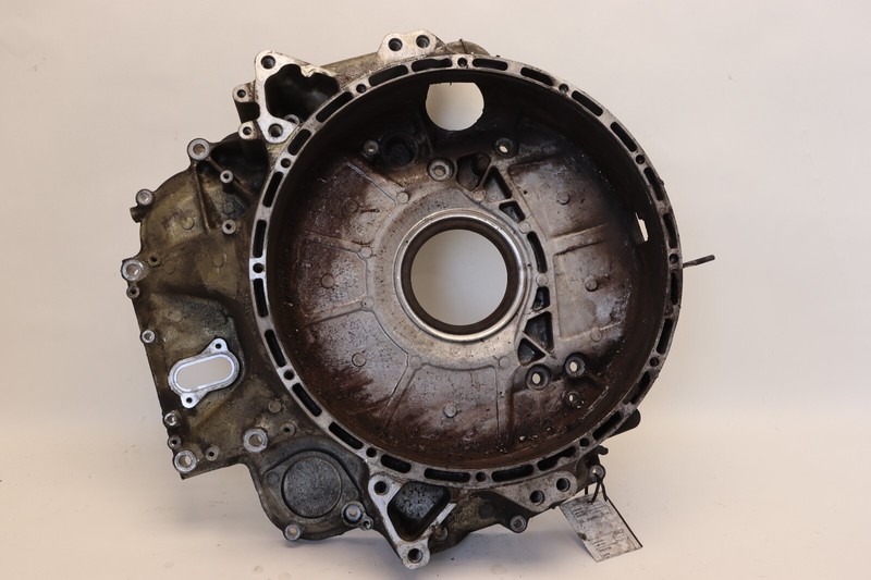 2008-2017 FREIGHTLINER CASCADIA 125 DD15 ENGINE FLYWHEEL HOUSING OEM