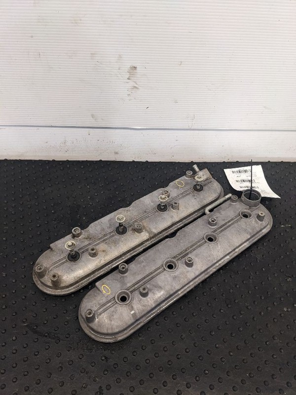 1999-2008 CHEVROLET SILVERADO 1500 LEFT & RIGHT VALVE COVER 12570427 OEM 118