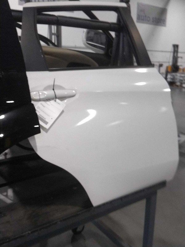 2015 Nissan Versa Rear Right Door White 486440 Used 112K Miles OEM