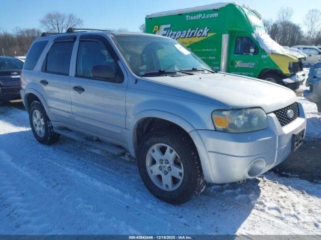 2007 Ford Escape Differential Carrier Assembly 4WD OEM 126K Miles Silver