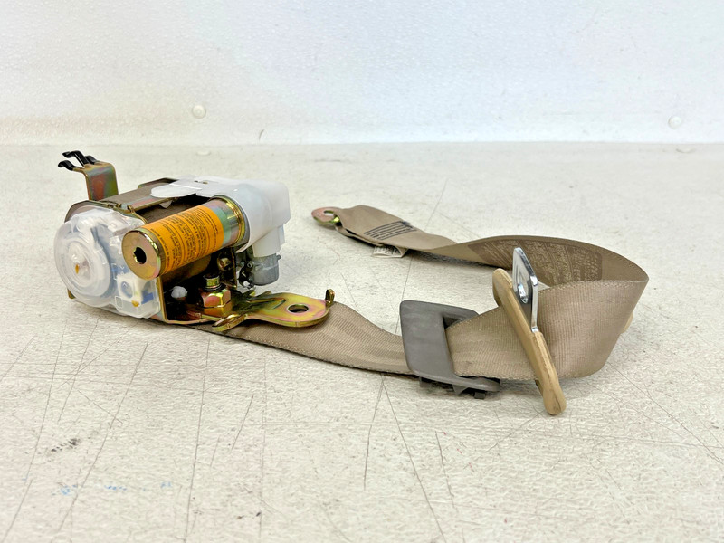 ⭐2002-2006 LEXUS LS430 REAR RIGHT PASS SIDE SEAT BELT RETRACTOR ASSY OEM LOT2646