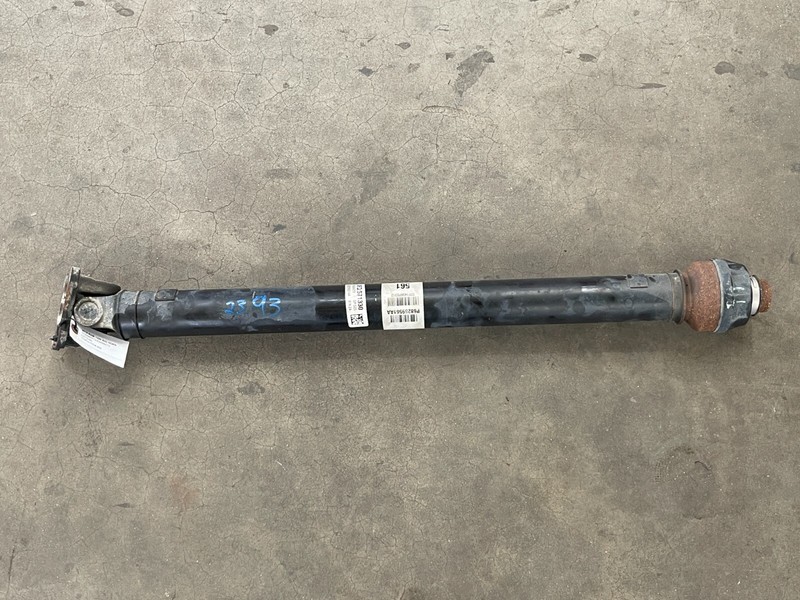 ⭐2019-2023 RAM 1500 V8 5.7L GEAR BOX SHORT PROPSHAFT ASSEMBLY OEM LOT2393
