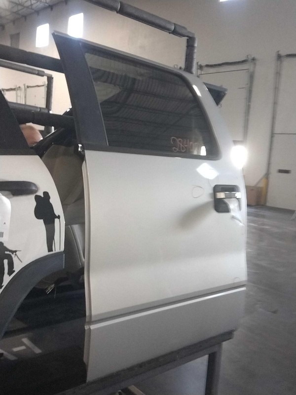 2013 Ford F150 Pickup Rear Left Door Silver Used OEM 401725 225K Miles