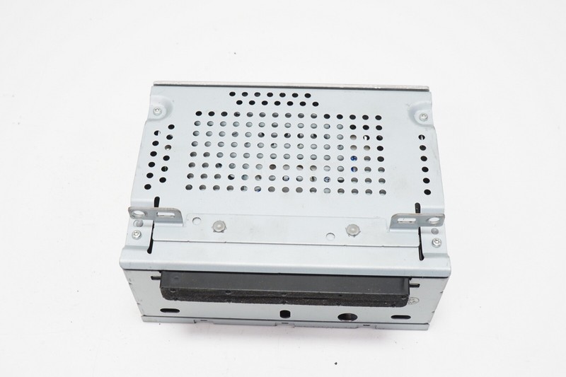 FORD FOCUS HD Radio Unit AM-FM Tuner CD OEM 2016 - 2018