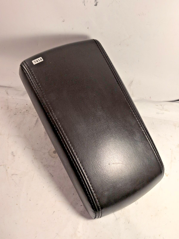 2007-2013 Chevrolet Impala Center Console Black Leather Armrest Lid Assembly OEM