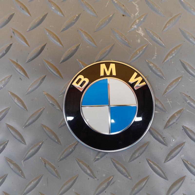 2023-2026 BMW X2 X1 U10 U11 OEM EMBLEM BADGE OEM 7376339-01