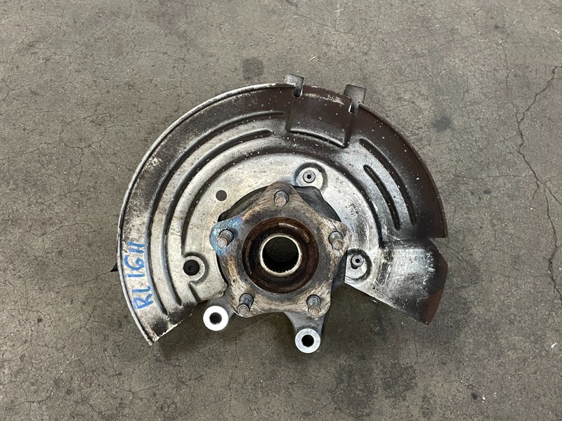 15 16 17 Jaguar F-Type Rear Left Driver Spindle Knuckle Hub RWD 1611 OEM