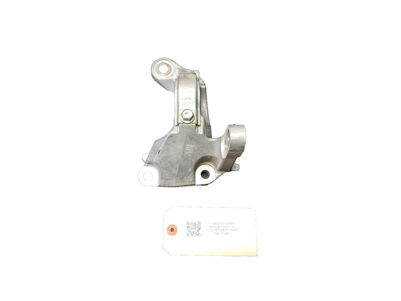 Used Oem Nissan Front Axle Shaft Mount Bracket for 2020-2025 Rogue 1.5L AWD