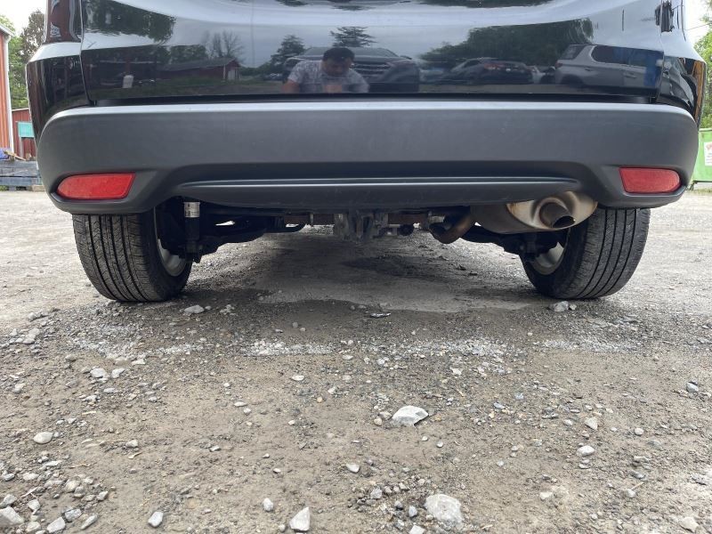 16-18 HONDA HR-V REAR BUMPER COVER BLACK PC: NH731P 1.8L AT AWD 75K -EX- 45670